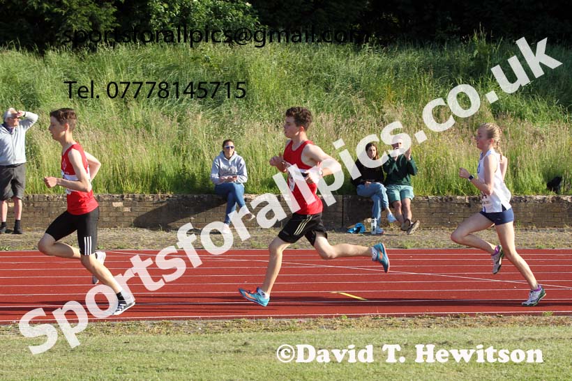 800 metres, 2021 North East Grand Prix No.4, Monkton, Wednesday, June 30th. Photo: David T. Hewitson/Sports for All Pics